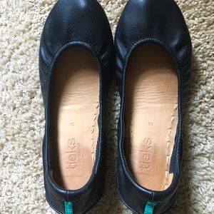 Like new matte black Tieks size 5.